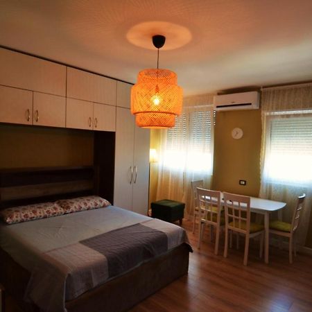 Studio Silva 2 Tirana Kültér fotó